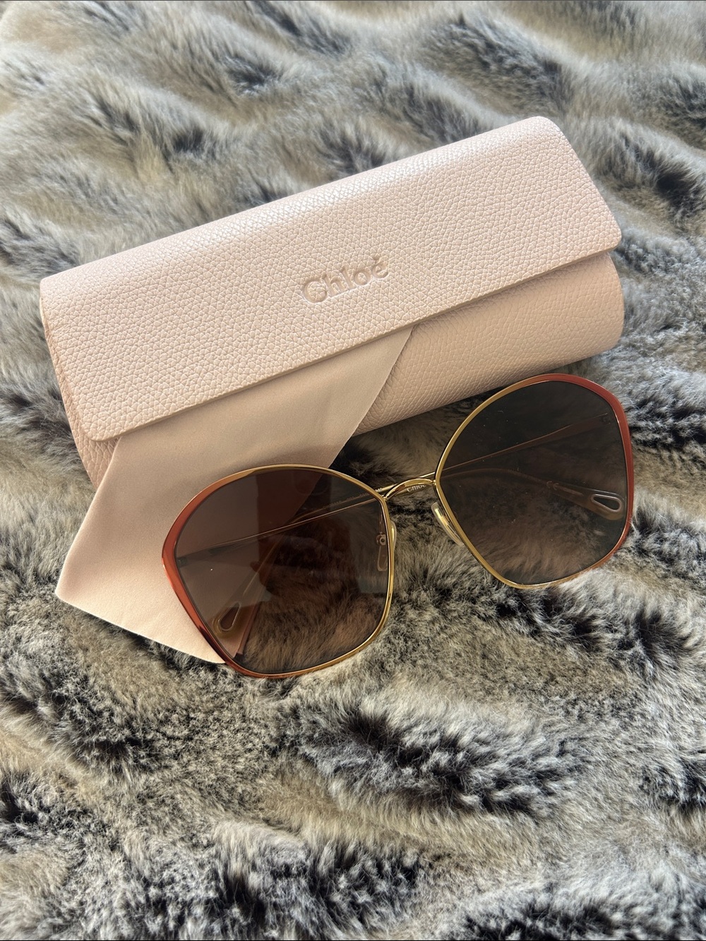 Chloe Pink and Gold Cat-Eye Sunglasses with Brown Gradient Lenses